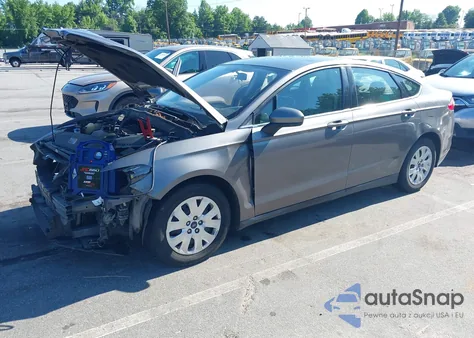 2013 Ford Fusion S из США, поврежденный, VIN 3FA6P0G78DR338573